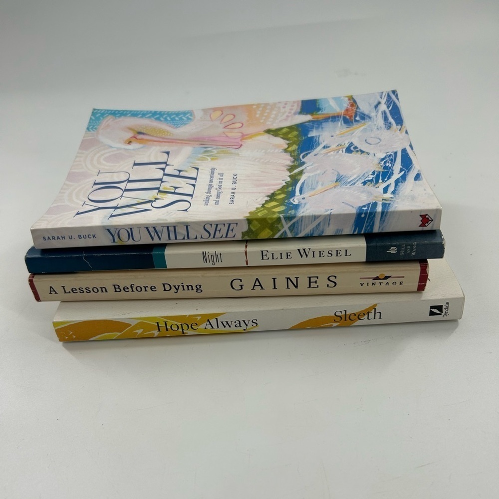 Set of Four Inspirational Books - Picture 2 of 3